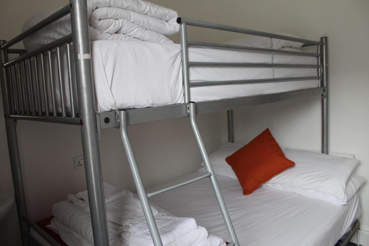 Backpackers Blackpool Hotel & Suites Bagian luar foto