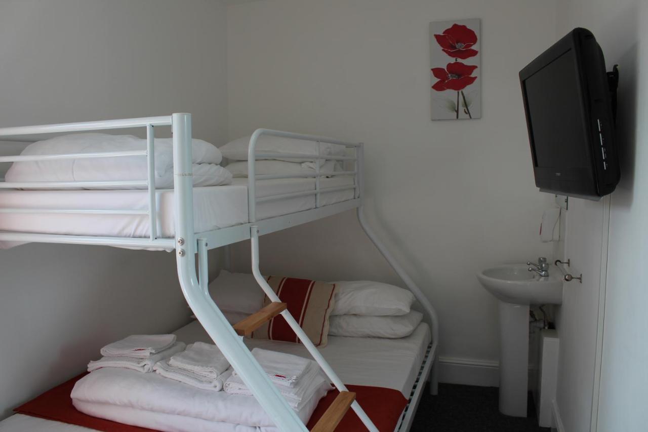 Backpackers Blackpool Hotel & Suites Bagian luar foto