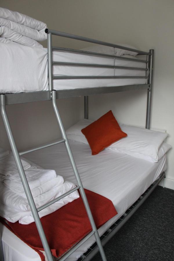 Backpackers Blackpool Hotel & Suites Bagian luar foto