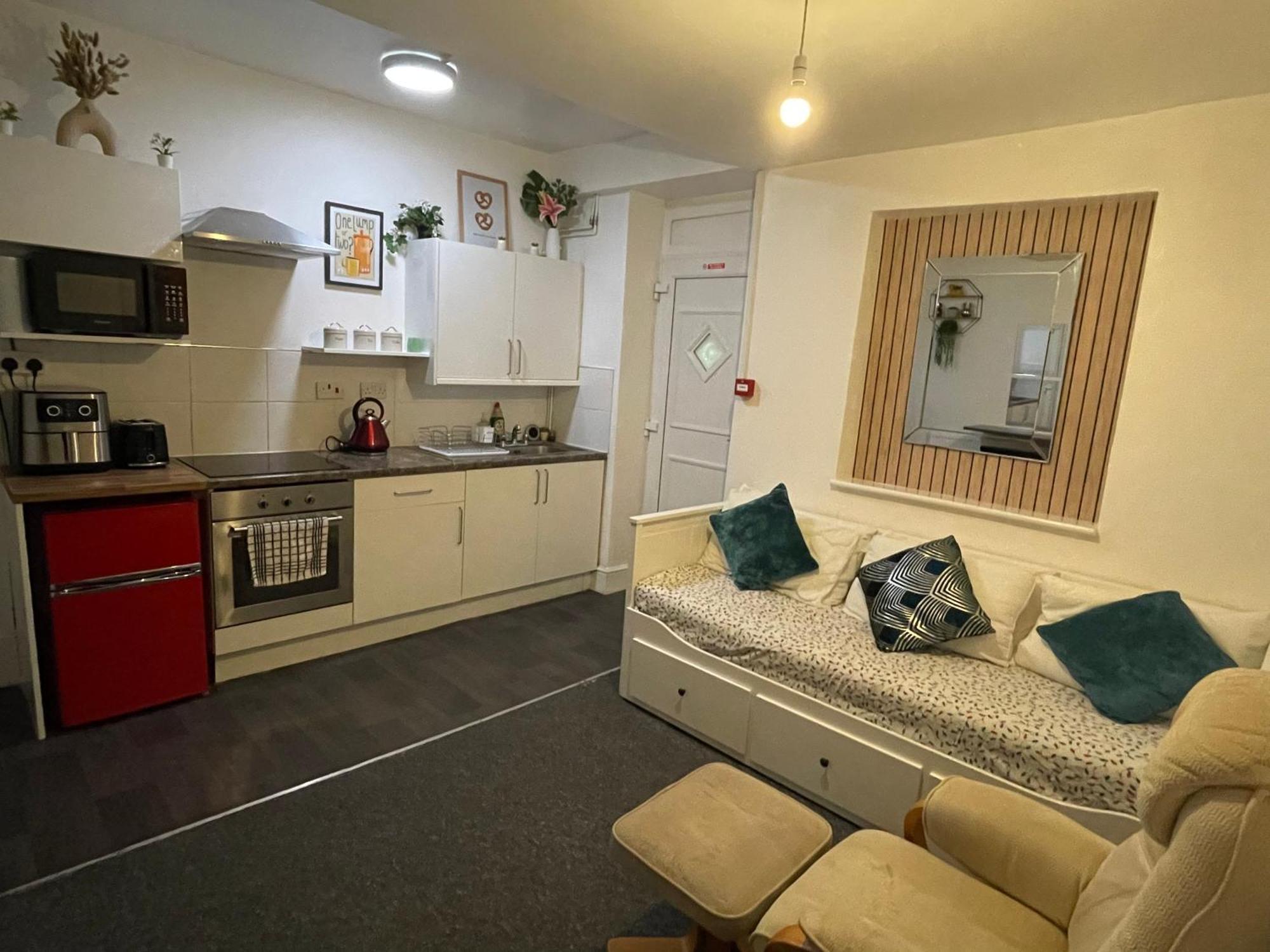 Backpackers Blackpool Hotel & Suites Bagian luar foto