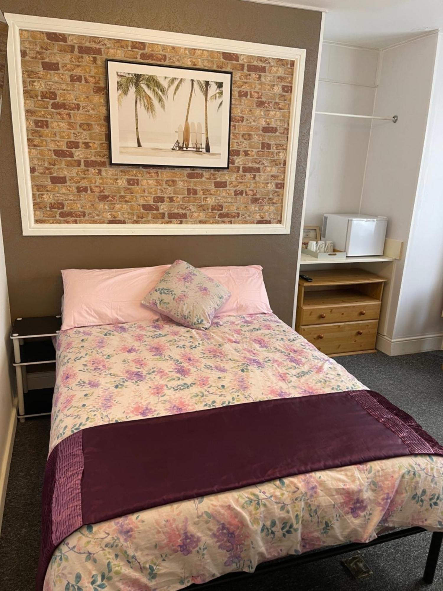 Backpackers Blackpool Hotel & Suites Bagian luar foto