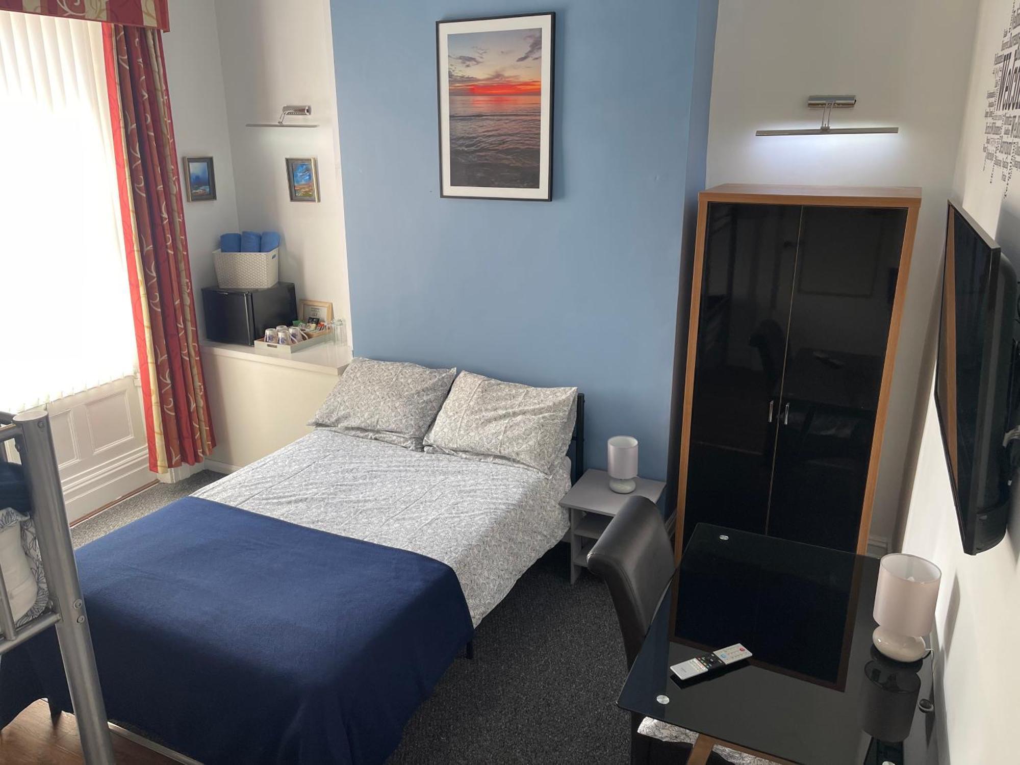 Backpackers Blackpool Hotel & Suites Bagian luar foto