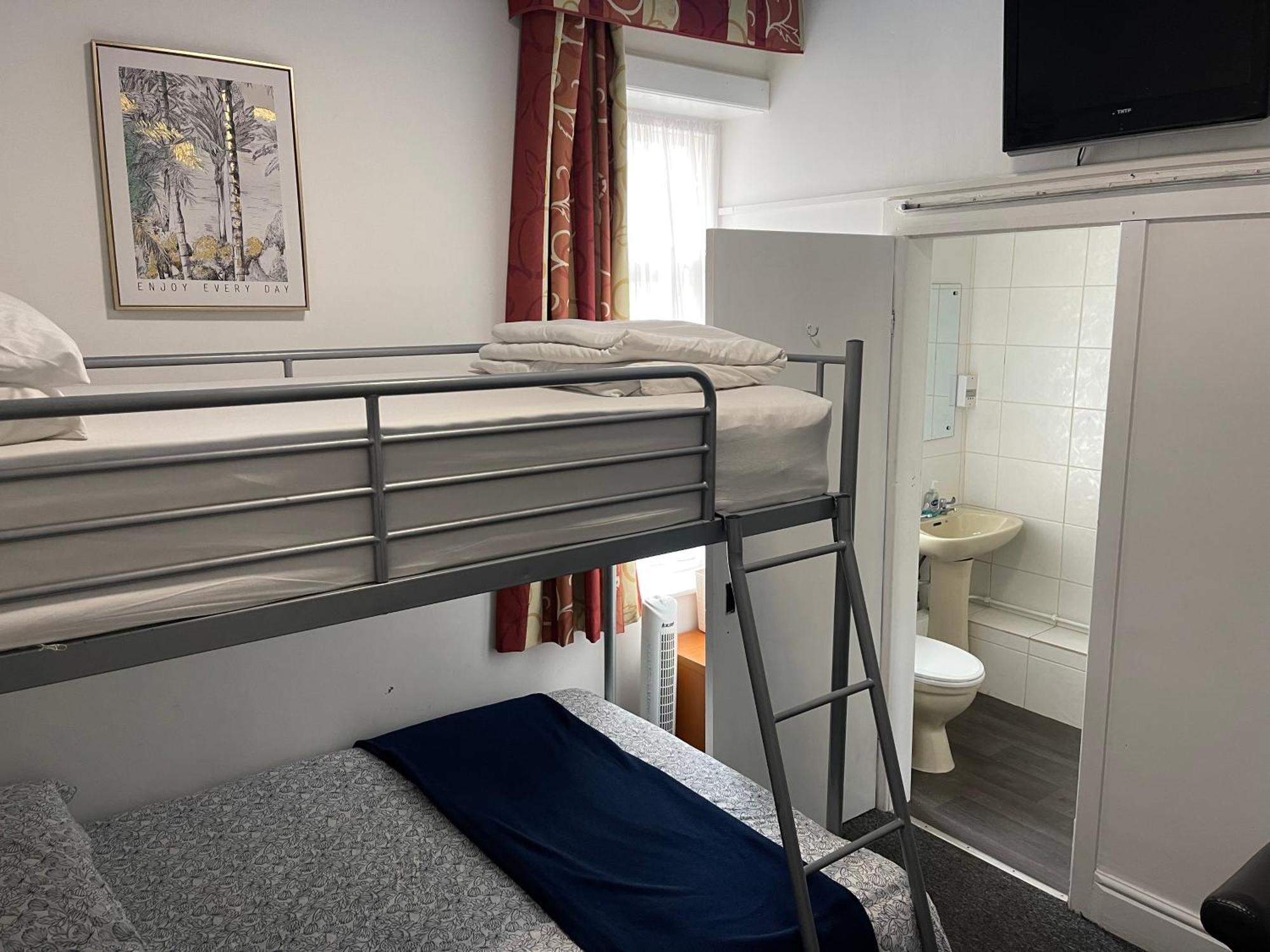 Backpackers Blackpool Hotel & Suites Bagian luar foto