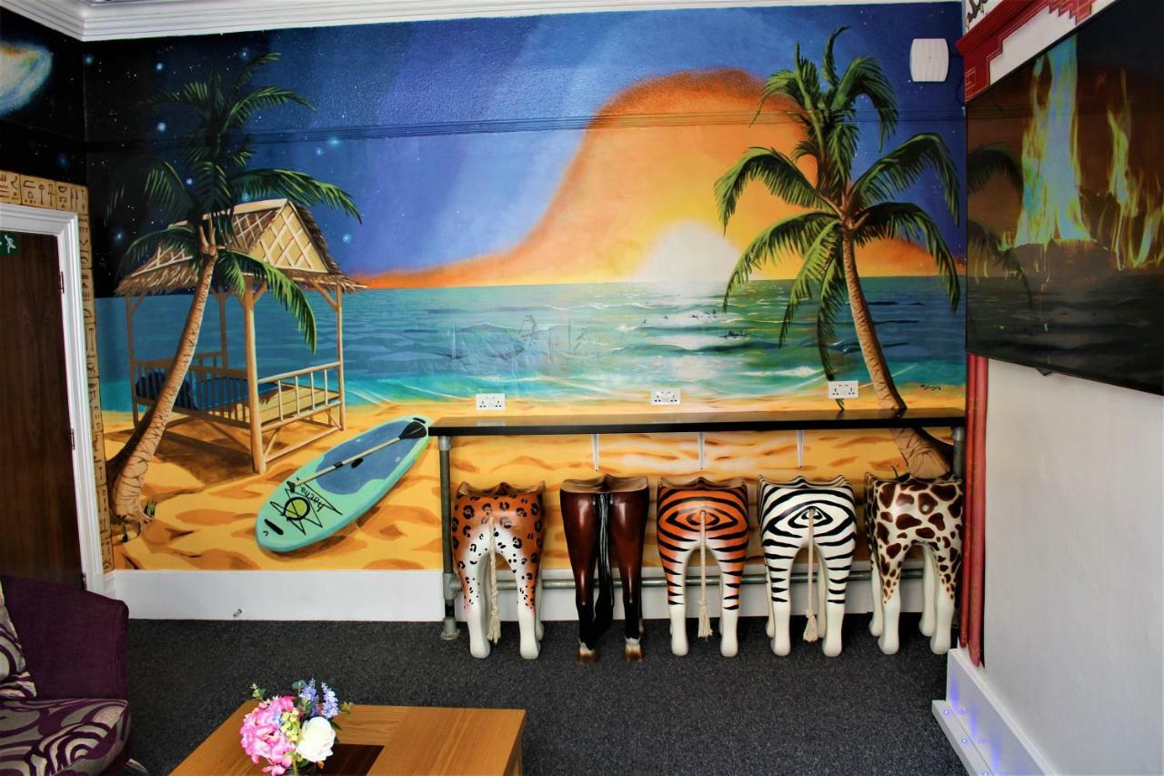 Backpackers Blackpool Hotel & Suites Bagian luar foto